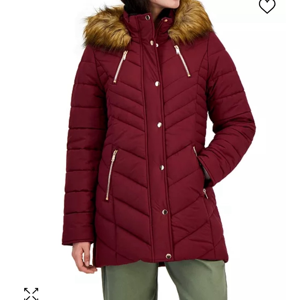 Grey puffer jacket in size large in juniors